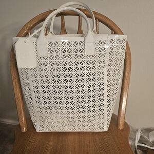 Tory Burch perforated tote nwot 16x14